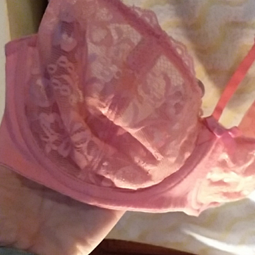 bra - Picture 2 of 4